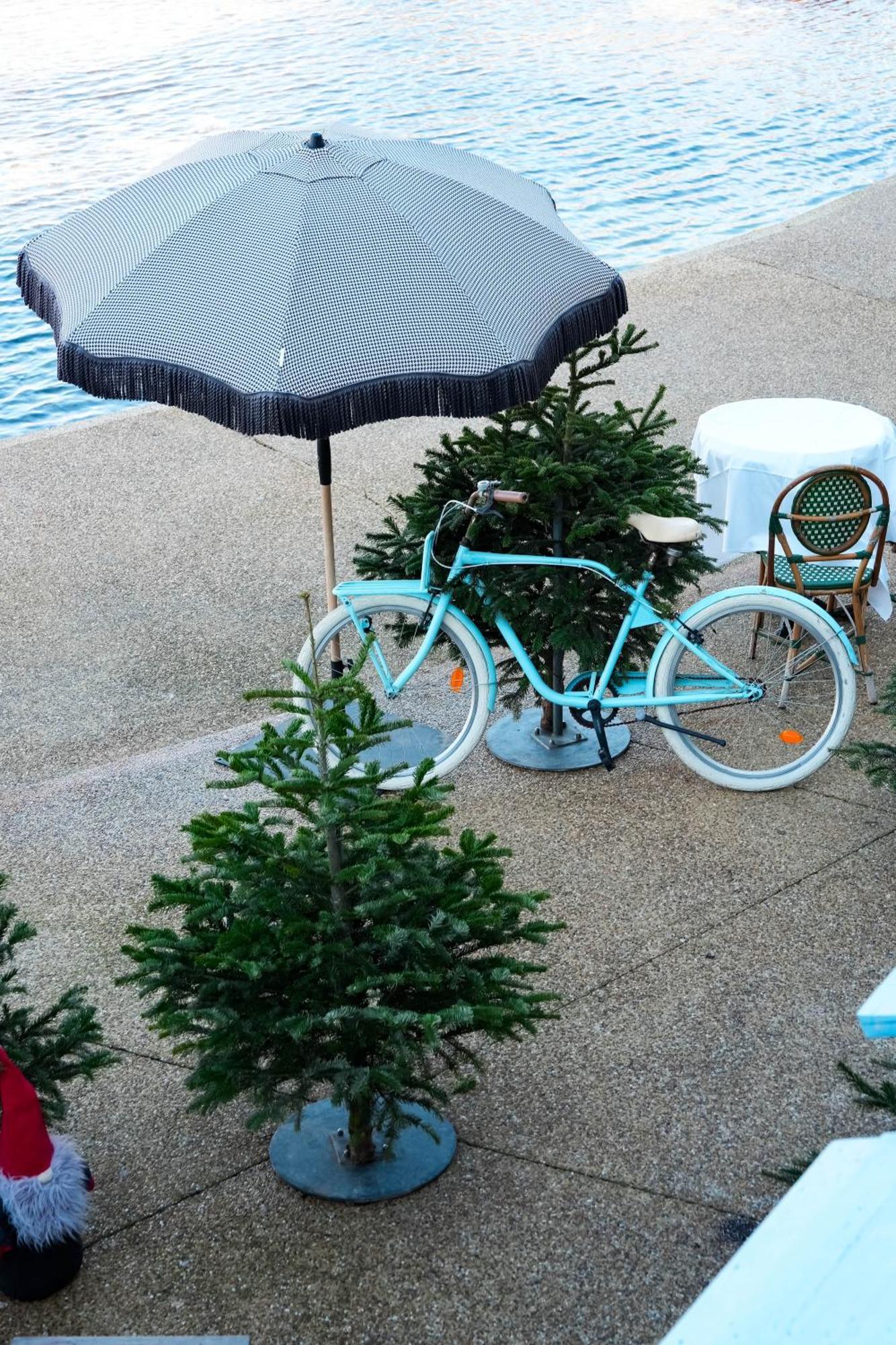 Hotel O Petit Monde Sanary-sur-Mer Exteriér fotografie
